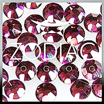 Amethyst lila színű kristály strasszkő, SS08 nagy méret - Zodiac (100db)